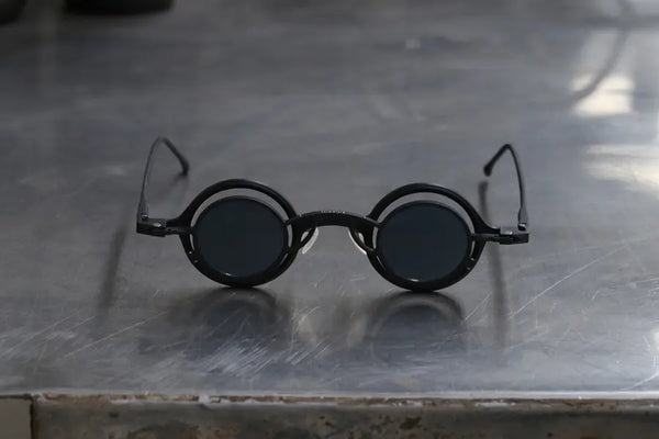 Rigards glasses RG1911TI black light surface